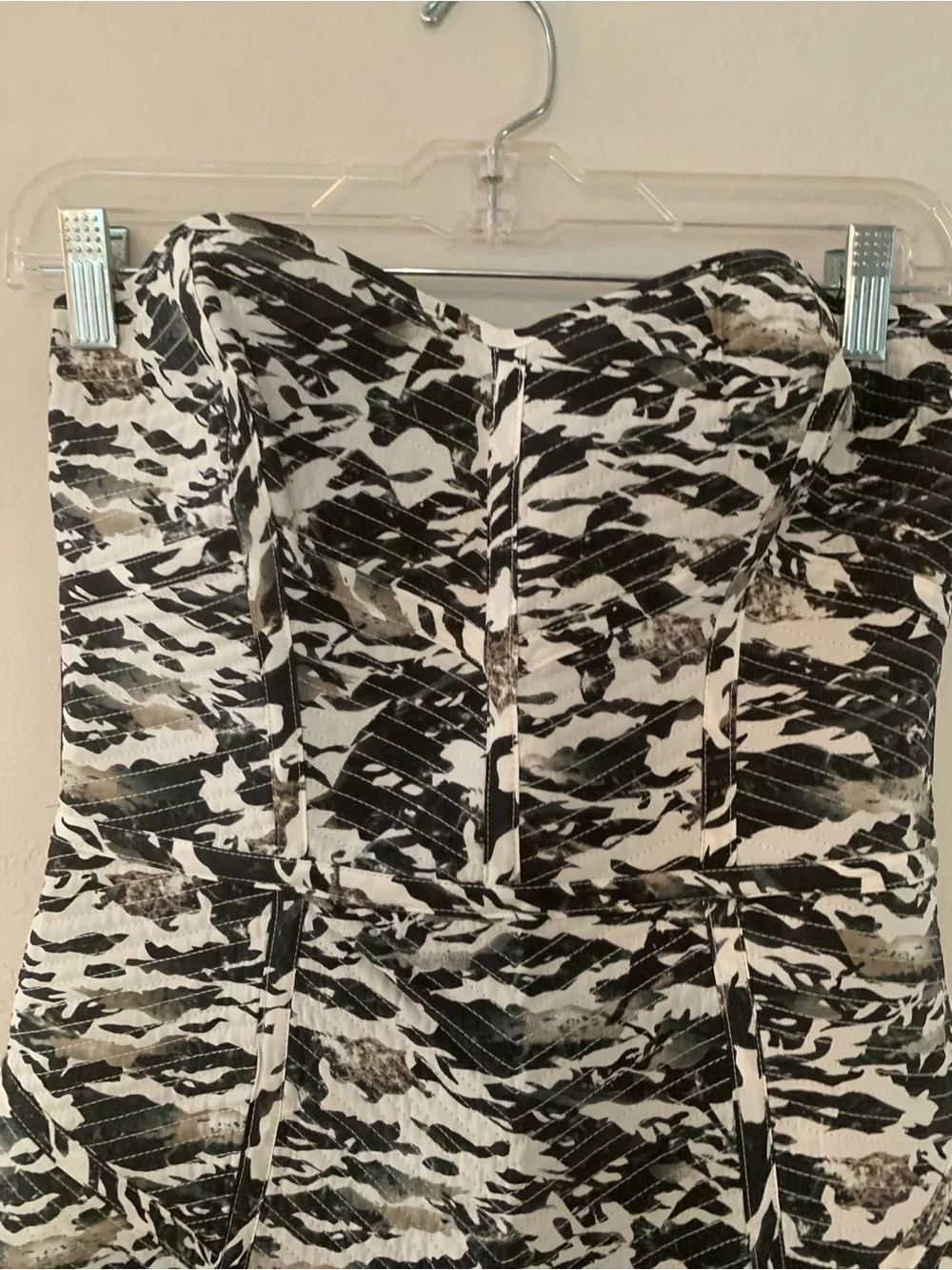 Parker Strapless Tidal Camo Patterned Ruffle-Hem Mini Dress S retail $297 - Picture 4 of 7